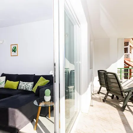 Balcon Vista Apartment